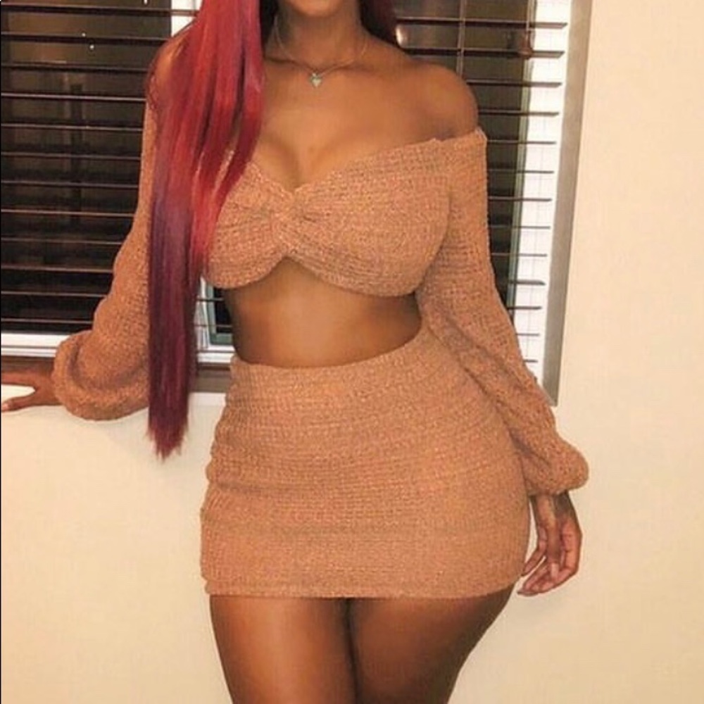 Like New Two Piece Set